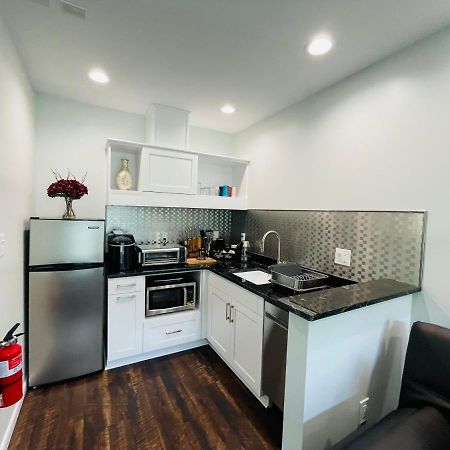 Sonsak - Unit 4 Apartment Charlottesville Luaran gambar